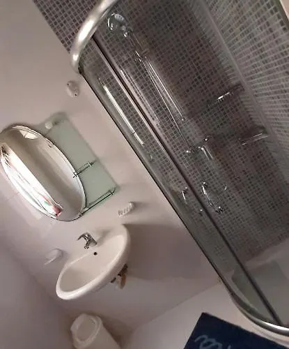 아파트 Da Vinci 3 Bedroom